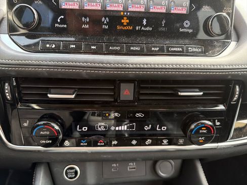 Used 2023 Nissan Rogue SL w/ SL Premium Package AWD/4WD image 12