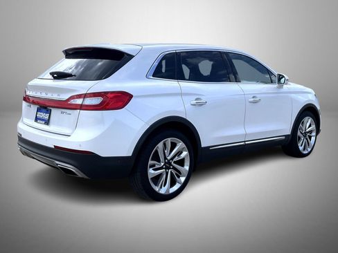 Used 2018 Lincoln MKX Reserve w/ Driver Assistance Package AWD/4WD image 5