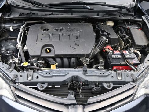 Used 2014 Toyota Corolla LE image 19