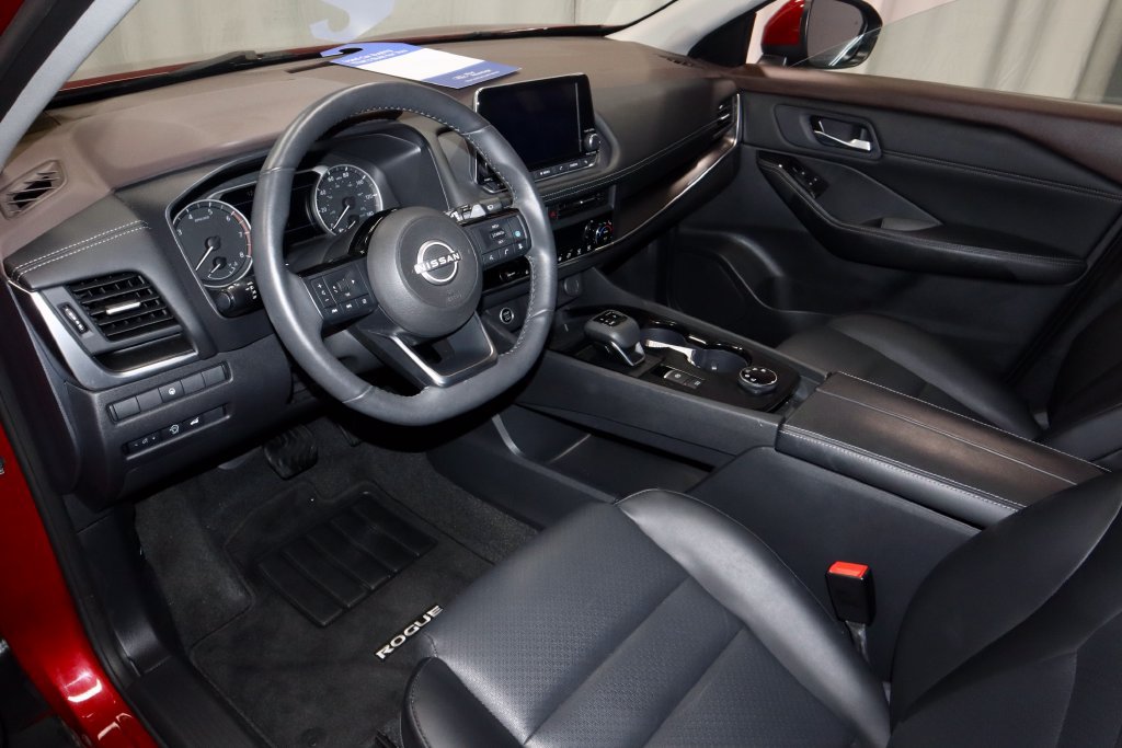 Certified 2023 Nissan Rogue SV w/ SV Premium B Package AWD/4WD image 25