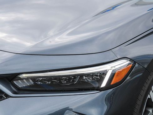 Certified 2025 Honda Civic Sport Touring image 5