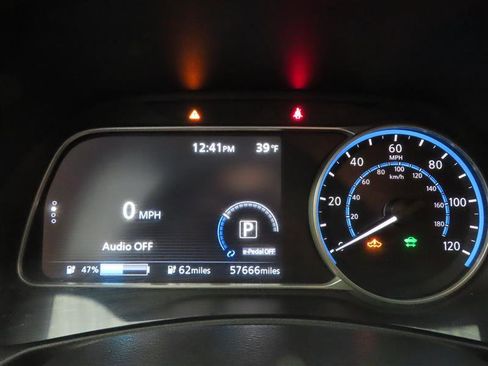 Used 2023 Nissan Leaf S FWD image 19