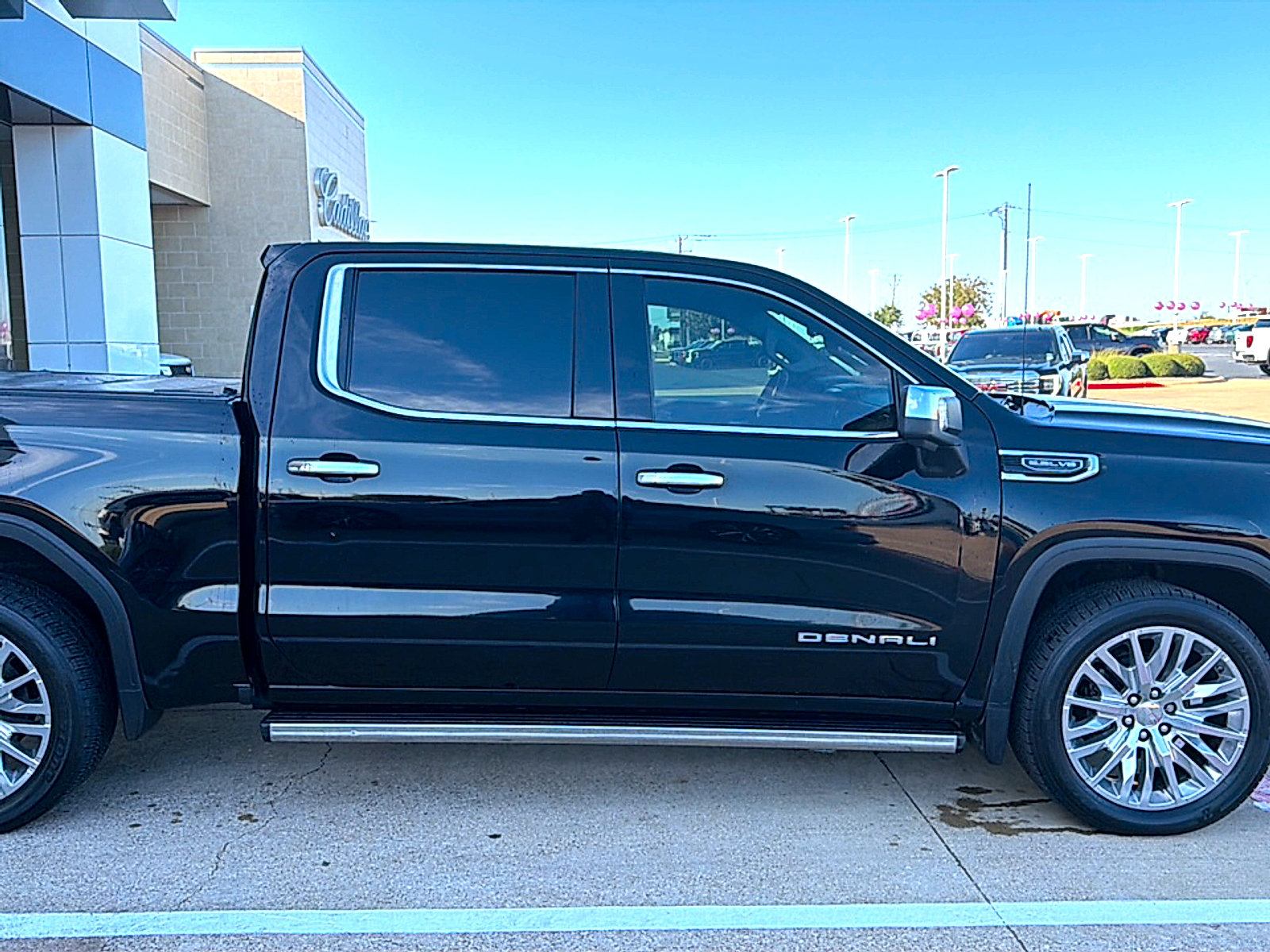 Used 2020 GMC Sierra 1500 Denali w/ Technology Package RWD image 5