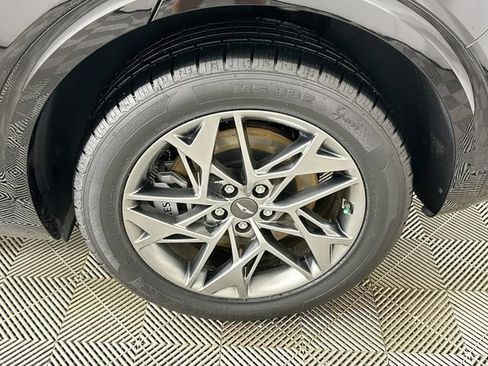 Used 2024 Genesis GV70 2.5T w/ Select Package AWD/4WD image 22