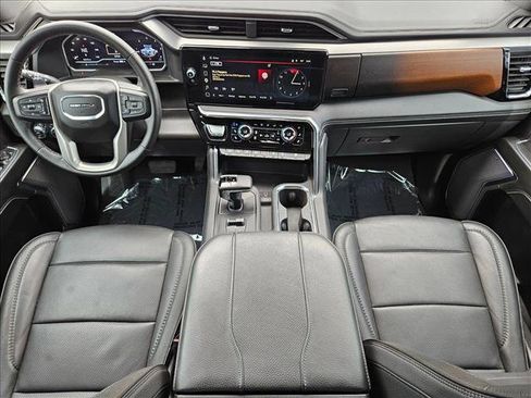 Certified 2024 GMC Sierra 1500 Denali w/ Denali Reserve Package AWD/4WD image 22