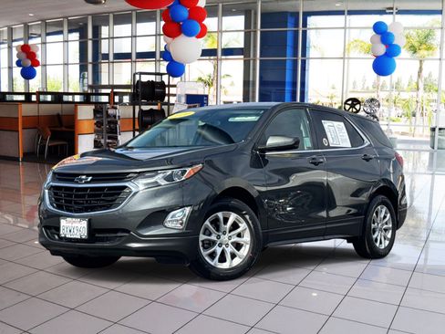 Used 2020 Chevrolet Equinox LT FWD image 1