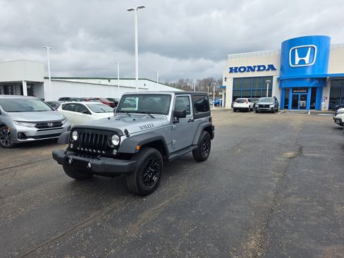 Used 2016 Jeep Wrangler Sport image 7