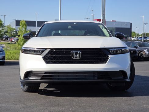 New 2026 Honda Accord SE image 12