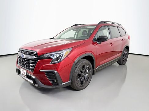 Used 2025 Subaru Ascent Bronze Edition w/ Onyx Package AWD/4WD image 3