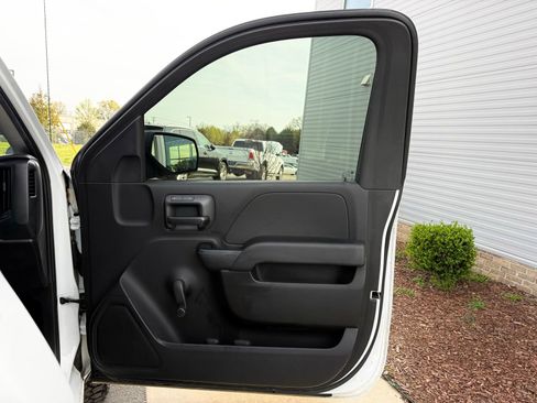 Used 2015 Chevrolet Silverado 1500 W/T w/ Trailering Package image 24