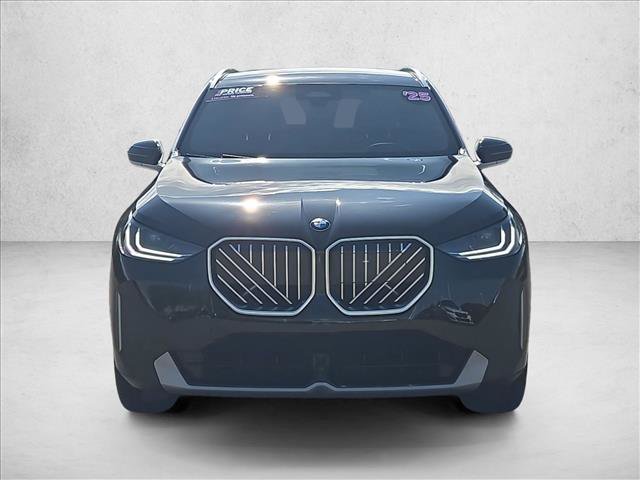 Certified 2025 BMW X3 xDrive30i w/ Convenience Package AWD/4WD image 2