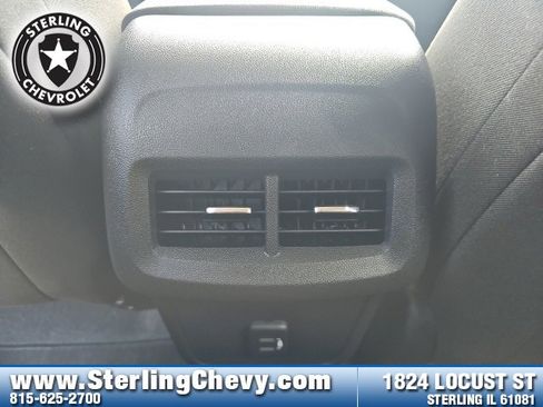 Used 2022 Chevrolet Equinox LT image 24