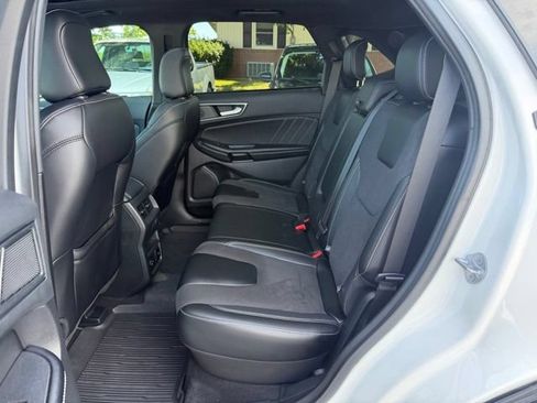 Certified 2022 Ford Edge ST w/ Equipment Group 401A AWD/4WD image 20
