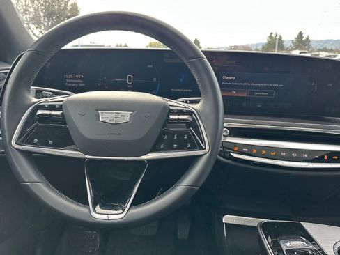 Certified 2024 Cadillac Lyriq Tech w/ Driver Assist Package image 16