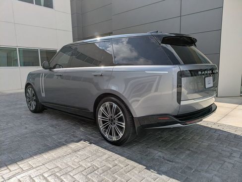 Used 2026 Land Rover Range Rover Long Wheelbase Autobiography AWD/4WD image 7