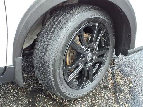 Certified 2023 Nissan Kicks SV FWD image 4