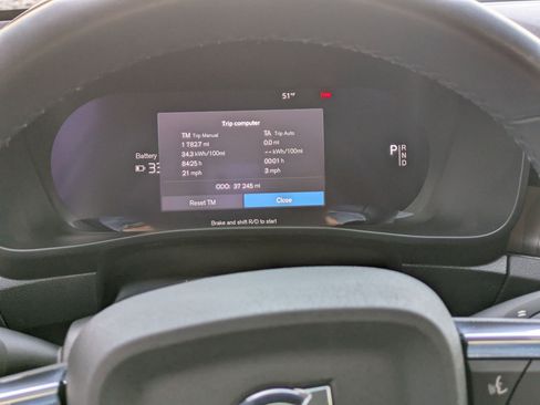 Certified 2023 Volvo C40 P8 Recharge Plus image 15