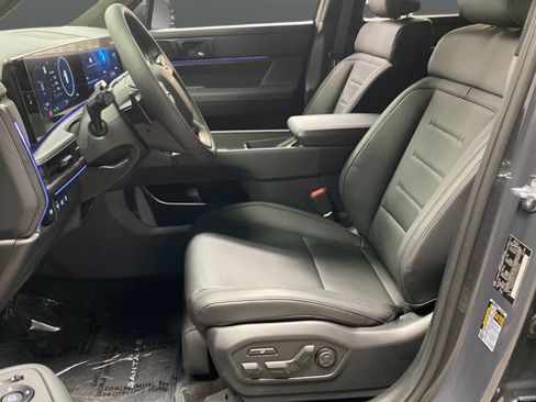New 2026 Hyundai Santa Fe Calligraphy AWD/4WD image 9
