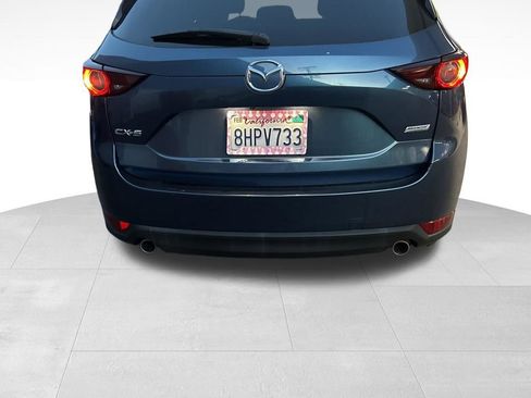 Used 2019 MAZDA CX-5 Touring FWD image 3