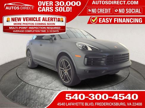 Used 2020 Porsche Cayenne AWD/4WD image 1