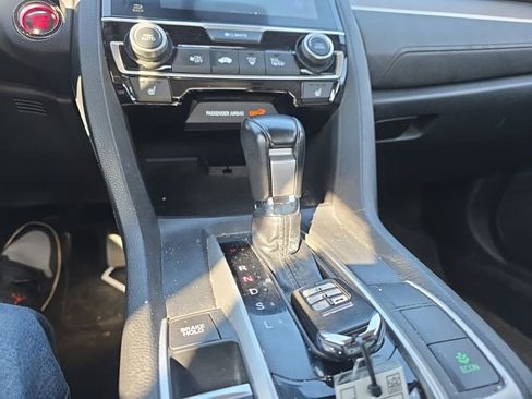 Used 2018 Honda Civic EX-T image 22