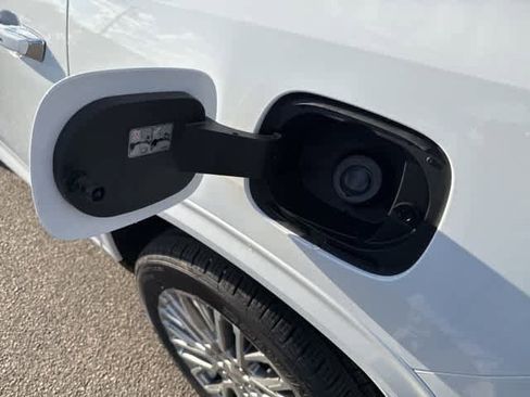 New 2026 GMC Acadia Denali w/ Super Cruise Package image 10