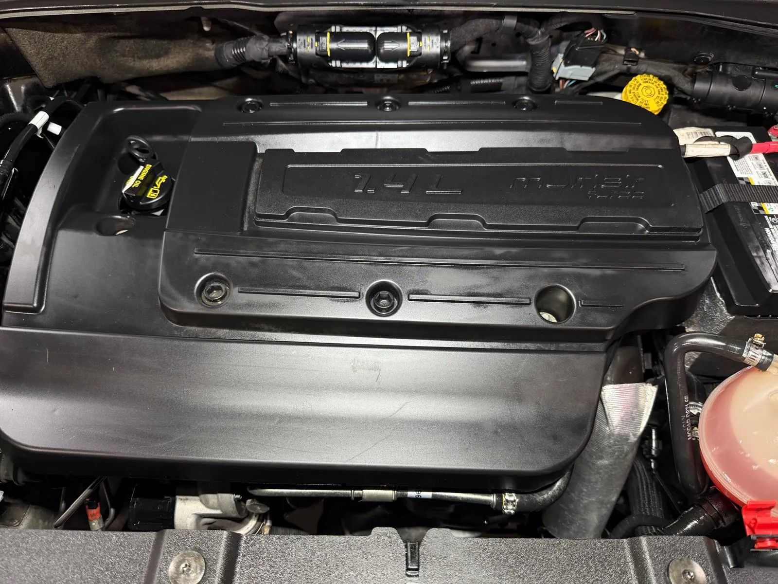 Used 2016 Jeep Renegade 75th Anniversary FWD image 11