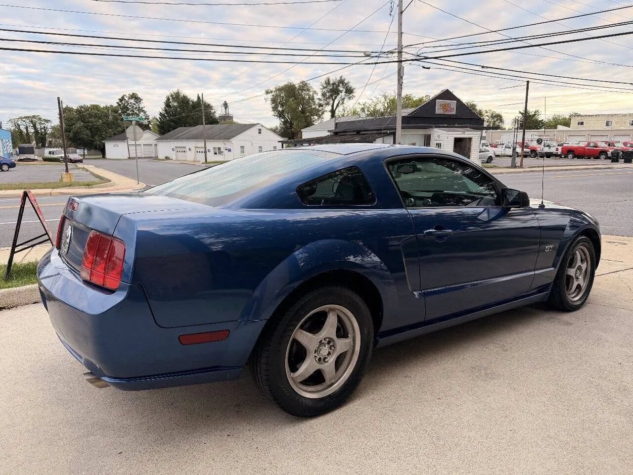 Used 2007 Ford Mustang GT Premium RWD image 6