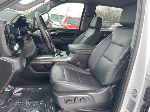 Used 2024 Chevrolet Silverado 2500 LTZ w/ LTZ Plus Package image 15