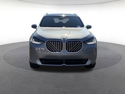 Used 2025 BMW X3 xDrive30i w/ M Sport Package image 9