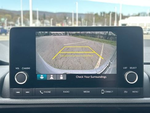 Used 2025 Honda CR-V LX image 21