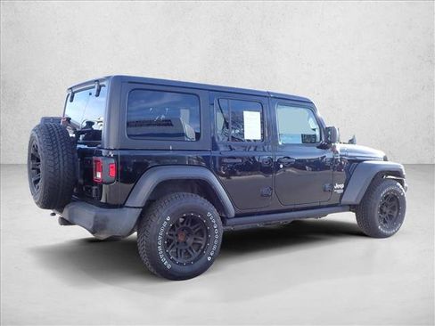 Used 2021 Jeep Wrangler Unlimited Sport image 4