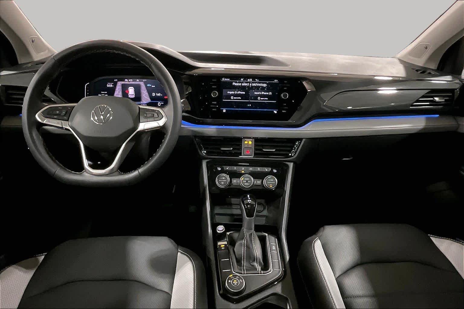 Used 2024 Volkswagen Taos SEL AWD/4WD image 15