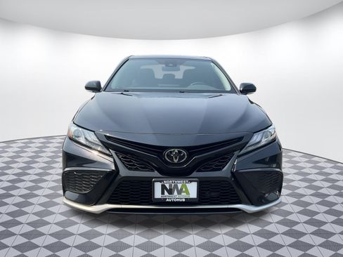 Used 2024 Toyota Camry XSE FWD image 5