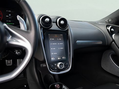 Used 2023 McLaren GT RWD image 42