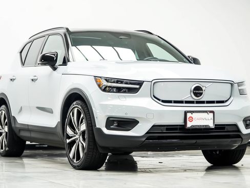 Used 2022 Volvo XC40 P8 Recharge Ultimate AWD/4WD image 4