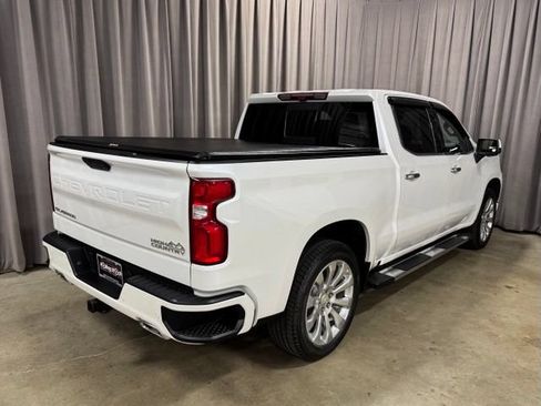 Used 2021 Chevrolet Silverado 1500 High Country w/ Technology Package AWD/4WD image 5