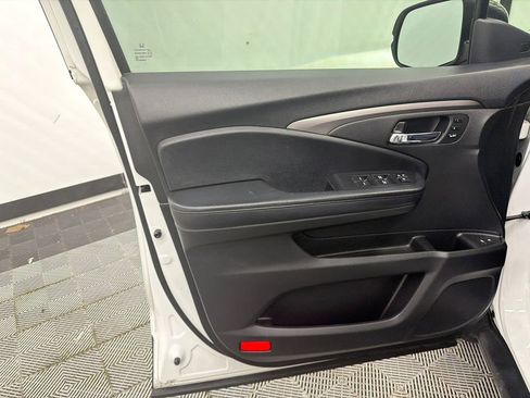 Used 2021 Honda Pilot EX-L image 11