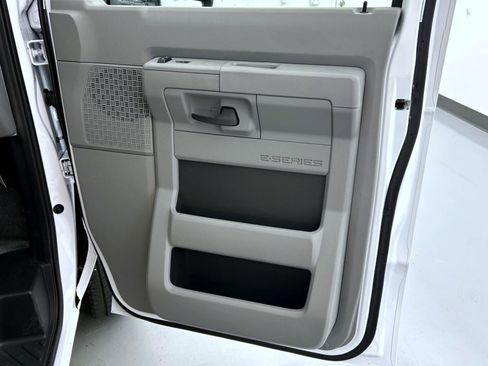 New 2026 Ford E-350 and Econoline 350 Super Duty w/ Power Equipment Group image 16