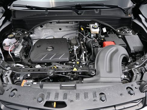 Certified 2026 Chevrolet TrailBlazer LT w/ Driver Confidence Package image 30