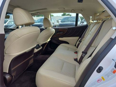Used 2018 Lexus LS 500 AWD w/ Accessory Package (Z1) image 17