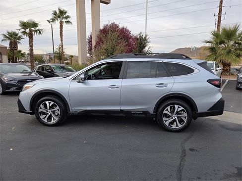 Used 2020 Subaru Outback Limited w/ Popular Package #2 image 7