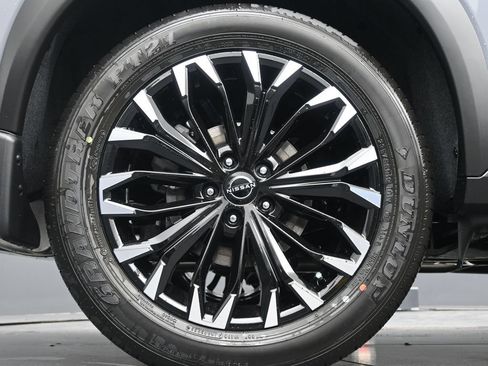 Used 2026 Nissan Rogue Dark Armor FWD image 12