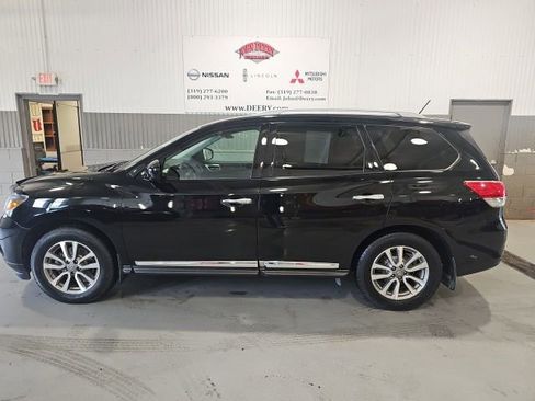Used 2013 Nissan Pathfinder SL w/ SL Premium Pkg AWD/4WD image 6