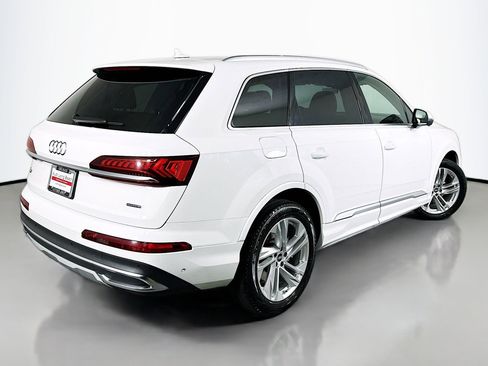 Used 2023 Audi Q7 3.0T Premium Plus image 15