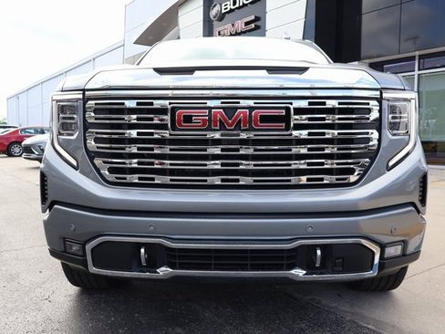 New 2026 GMC Sierra 1500 Denali w/ Denali Reserve Package image 2