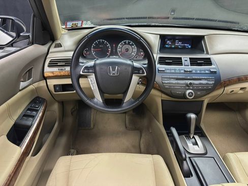 Used 2010 Honda Accord EX-L image 38