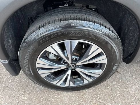 Certified 2023 Nissan Rogue SV w/ SV Premium B Package AWD/4WD image 34