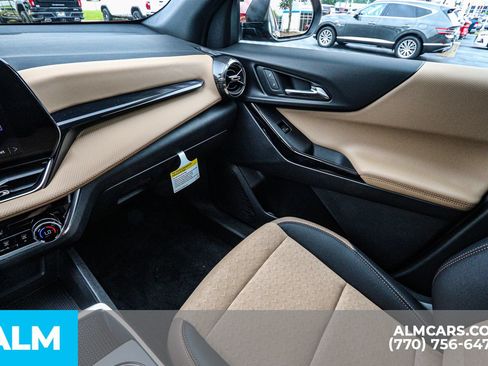 Used 2025 Chevrolet Equinox ACTIV w/ Safety and Technology Package AWD/4WD image 49