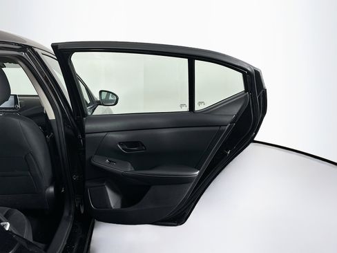 Used 2024 Nissan Sentra SV image 27